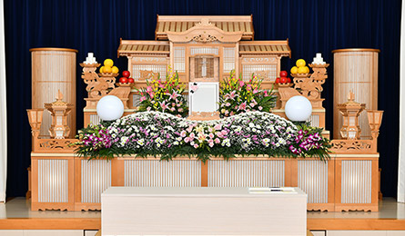 ファミーユスタンダードプラン祭壇