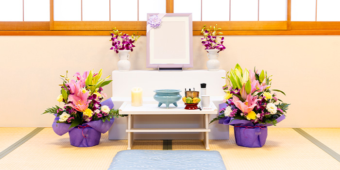 自宅用祭壇アレンジ花