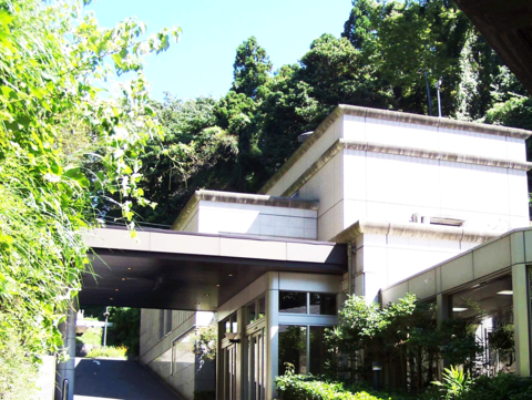 誠行社斎場(小坪火葬場) 外観