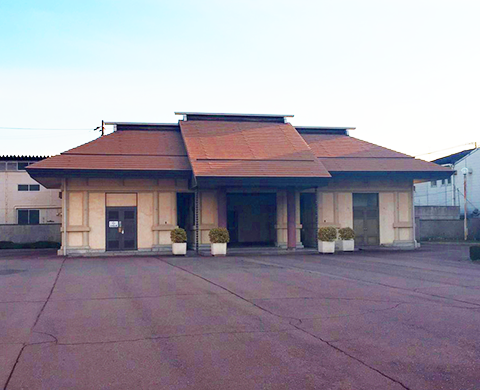 佃斎場 外観