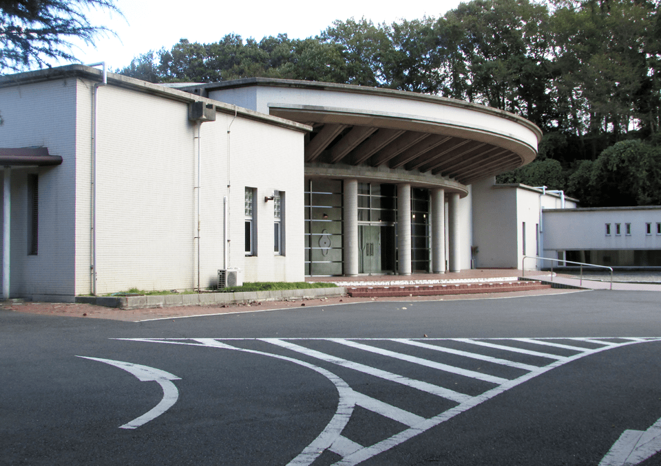 市川市斎場 外観1