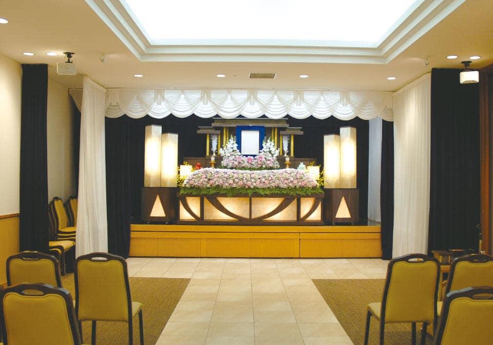 家族葬のファミーユ 八千代市役所前ホール　式場（3/9枚）