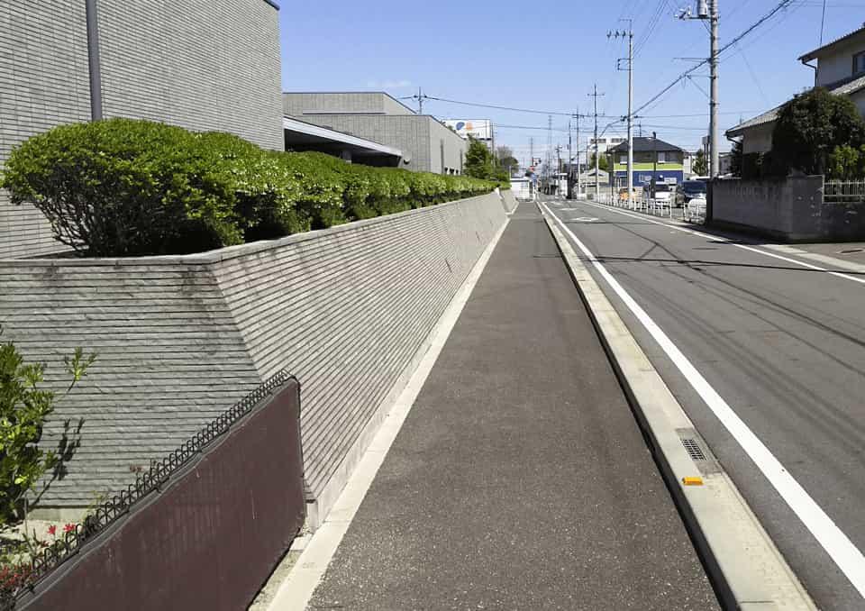 前橋市斎場前の道路