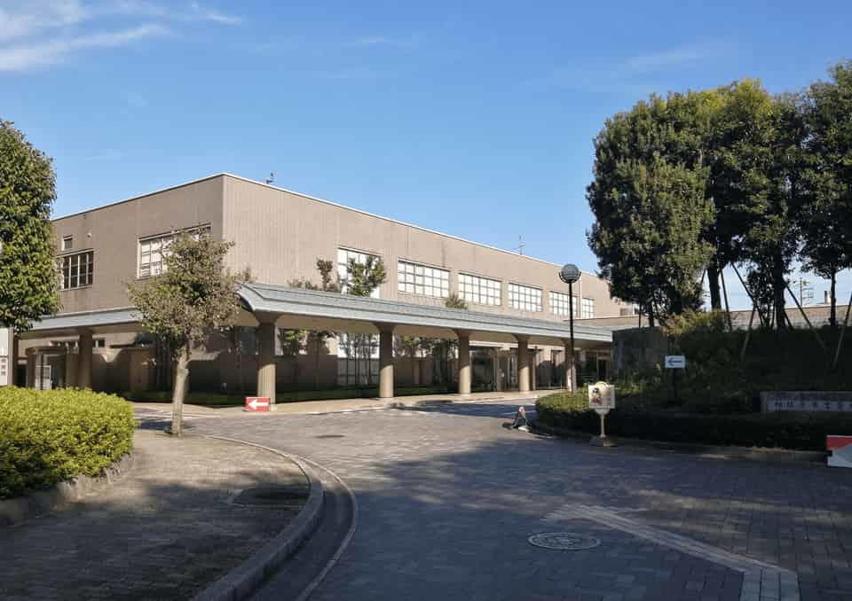 相模原市営斎場　入口