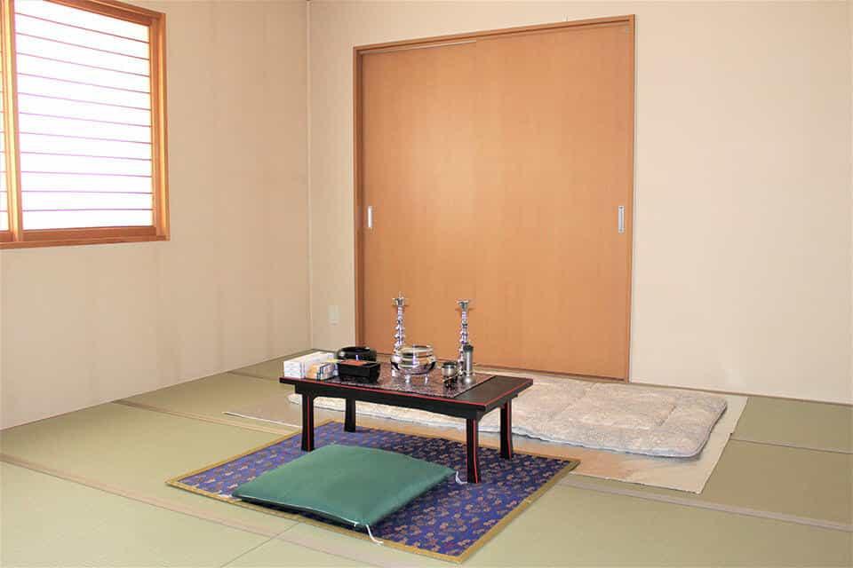 畳のお部屋でご安置