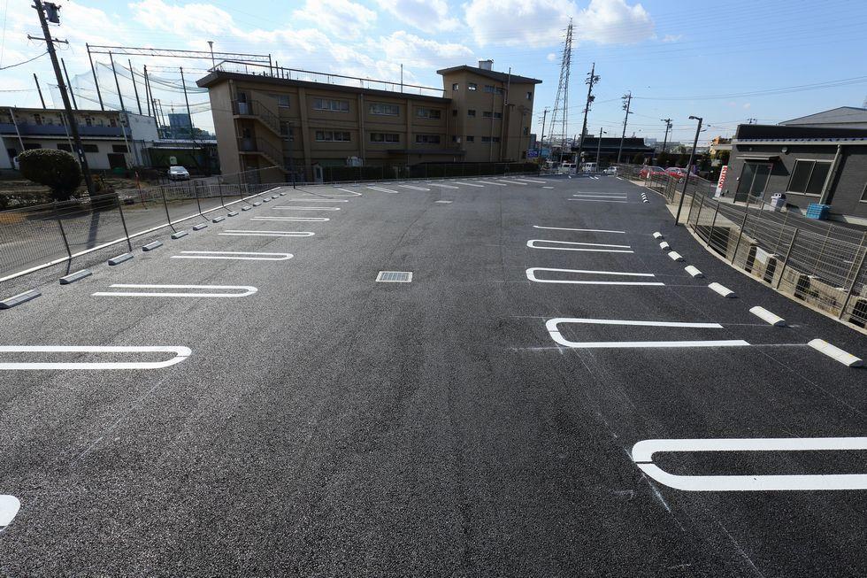 【駐車場】25台まで駐車できます
