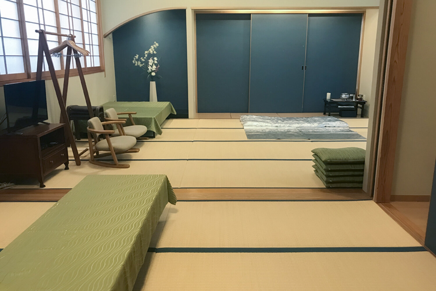 家族葬のファミーユ 花立ホール　安置室（10/20枚）