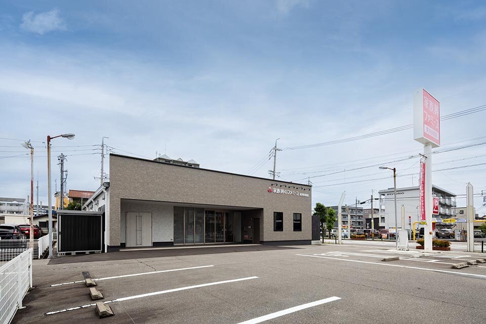 家族葬のファミーユ 東刈谷駅前　外観_2（20/20枚）