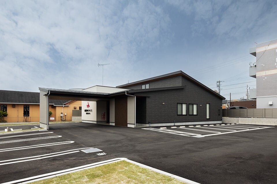 家族葬のファミーユ 滝ノ水　駐車場（18/20枚）