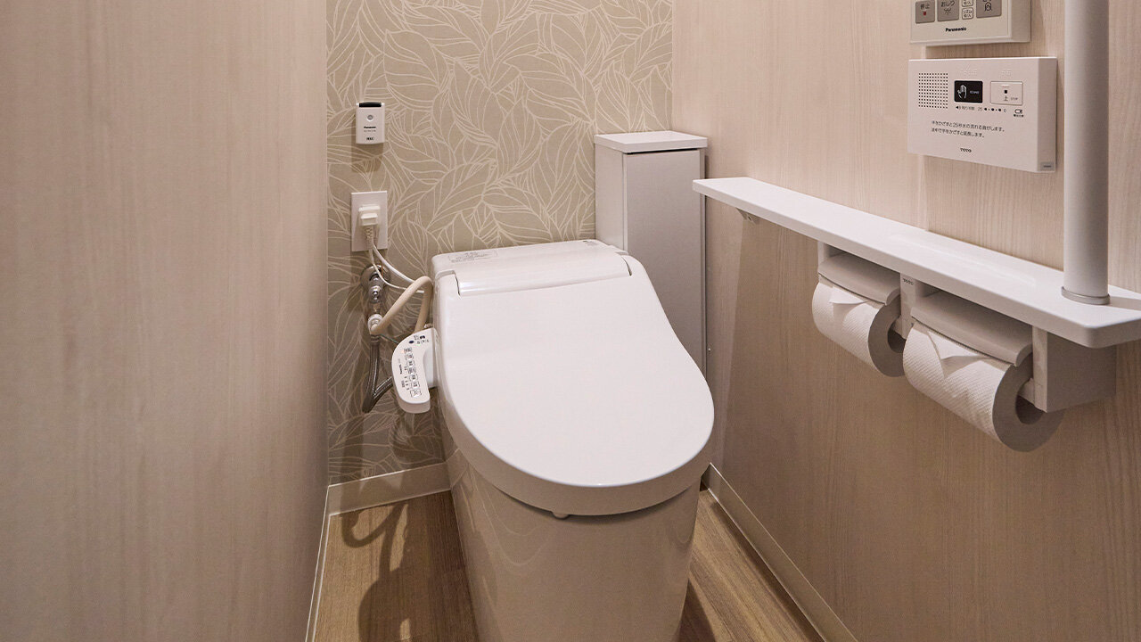 家族葬のファミーユ 船橋海神ホール 安置室トイレ(16/20枚)