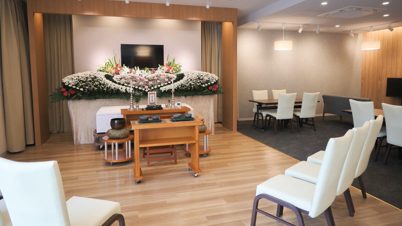 家族葬のファミーユ ならまちホール　レイアウト変更可能（4/20枚）