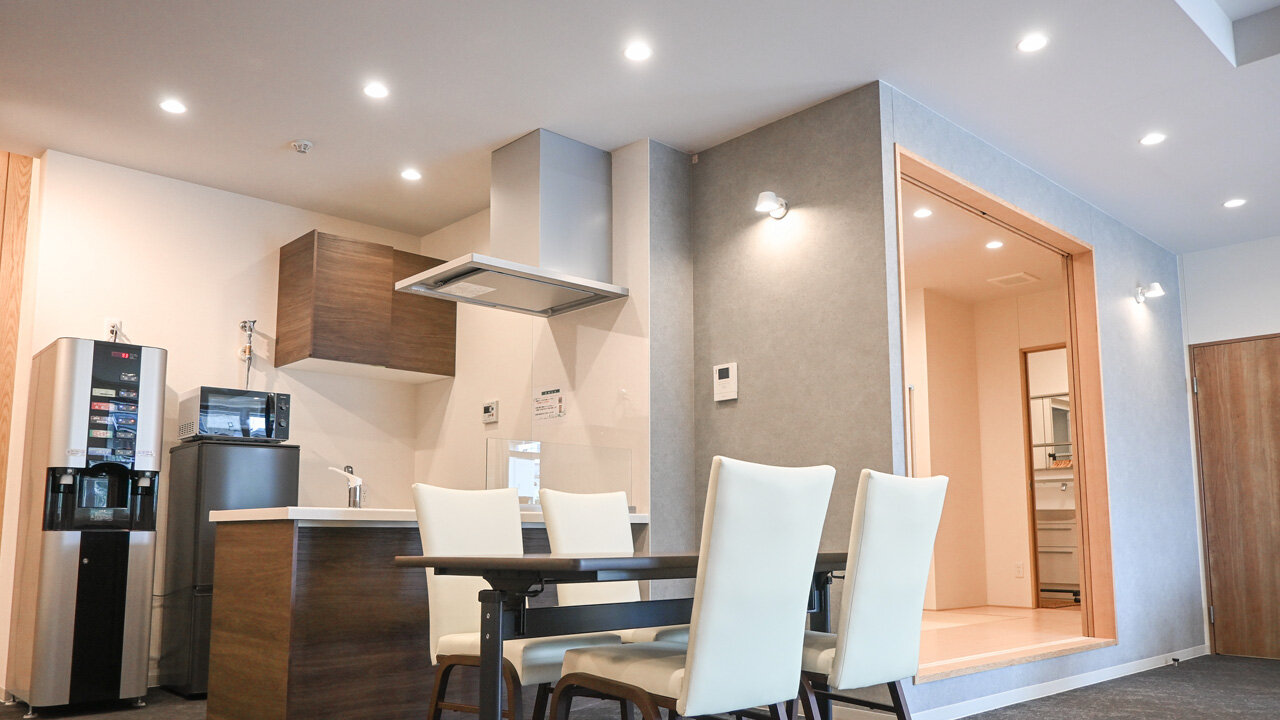 家族葬のファミーユ ならまちホール　ダイニング（7/20枚）