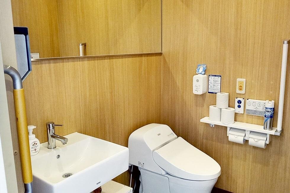 家族葬のファミーユ 知立逢妻　バリアフリートイレ（11/18枚）