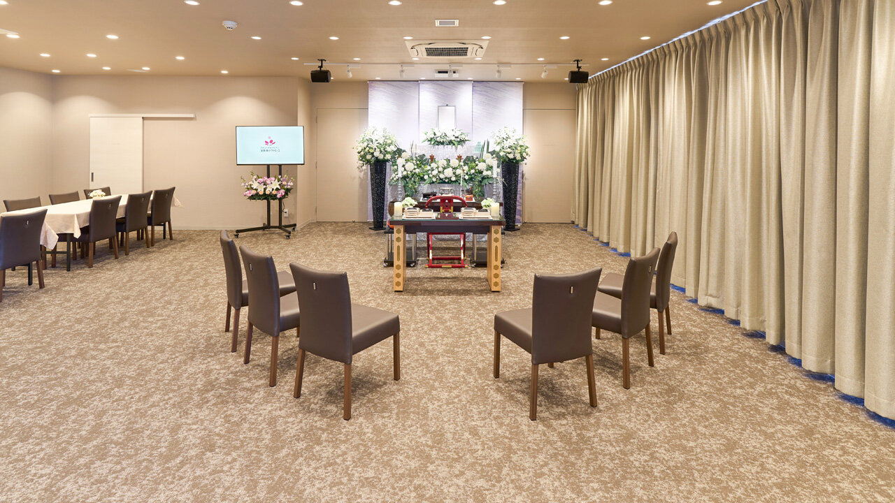 家族葬のファミーユ さつきが丘ホール　式場③（4/20枚）