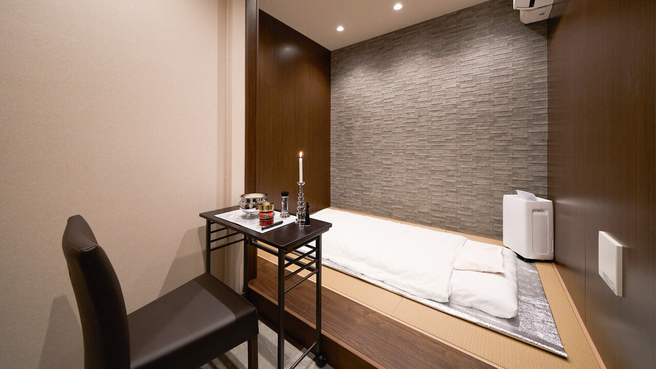 家族葬のファミーユ さつきが丘ホール　安置室（17/20枚）