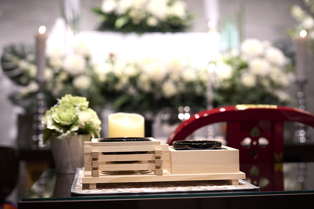 家族葬のファミーユ 薬円台駅前ホール　祭壇（4/20枚）　