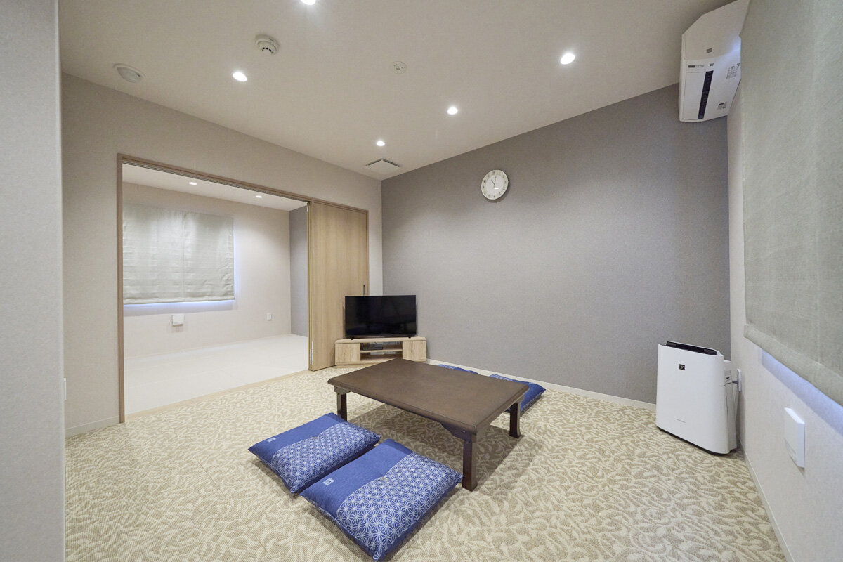 家族葬のファミーユ 薬円台駅前ホール　和室控え室（7/20枚）　