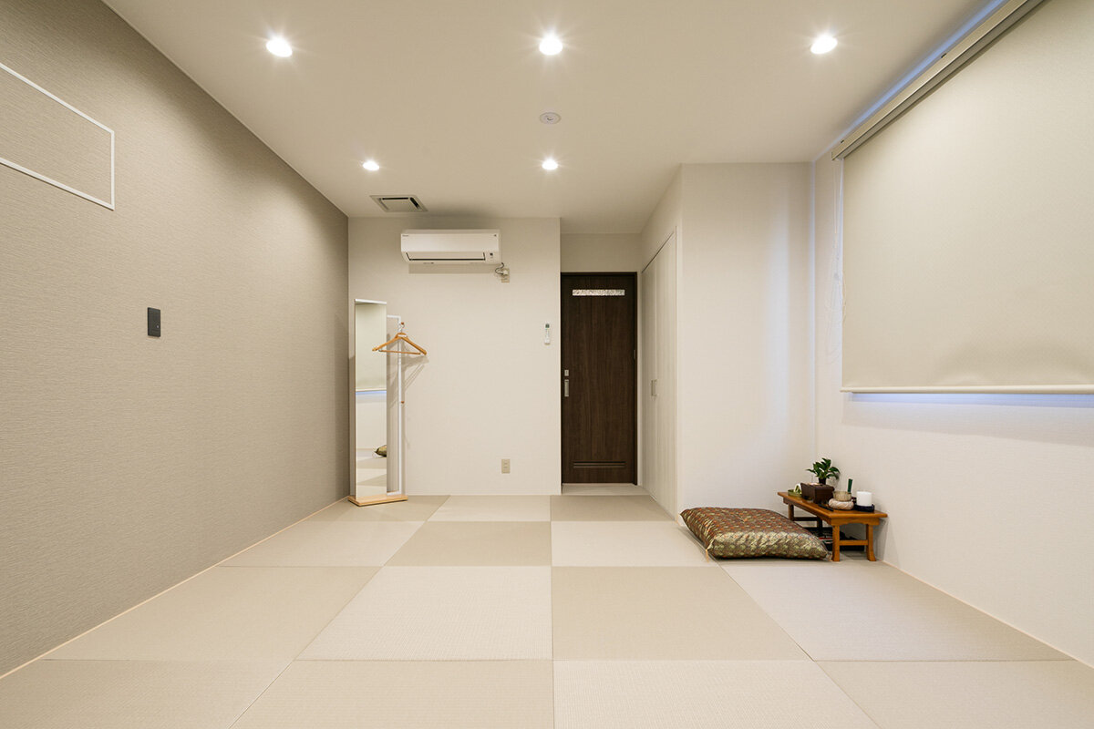 家族葬のファミーユ 四日市笹川通り 和洋室控え室①（7/20枚）