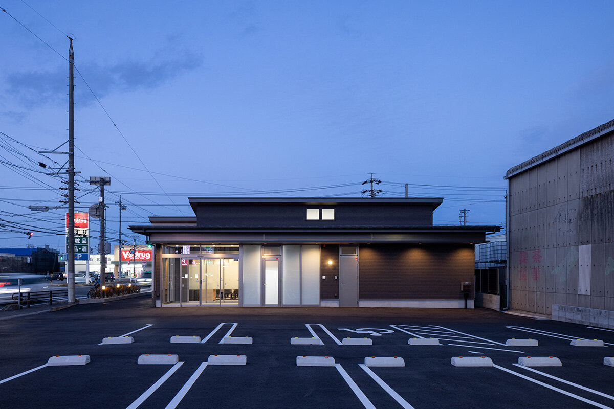 家族葬のファミーユ 四日市北　外観夜/外観②（20/20枚）