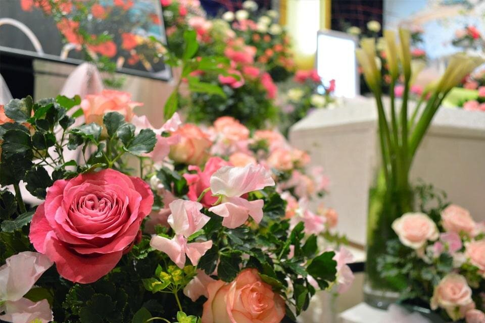 家族葬のファミーユ ご葬儀イメージ　供花（19/20枚）