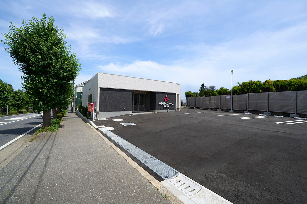 家族葬のファミーユ 佐倉志津ホール　駐車場（20/20枚）